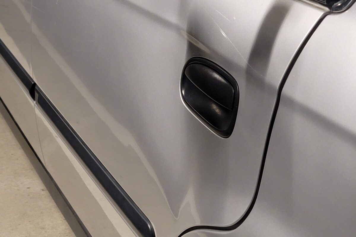 Smooth Finish Mobile Door Ding Repair at Your Doorstep